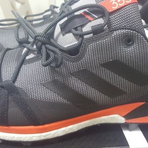 Adidas Men's skychaser LT GTX walking shoe